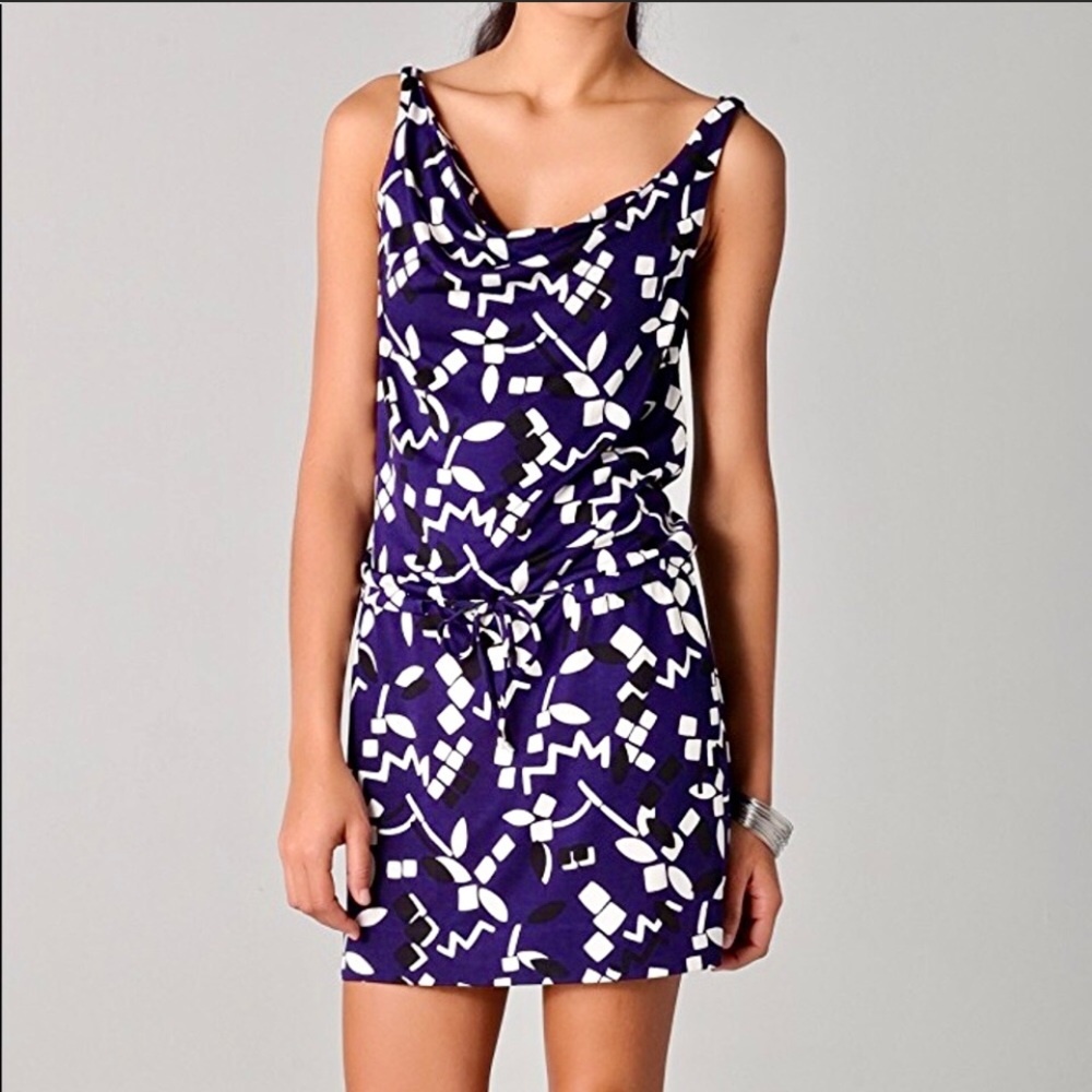 DVF sleeveless geometric print dress size 4
